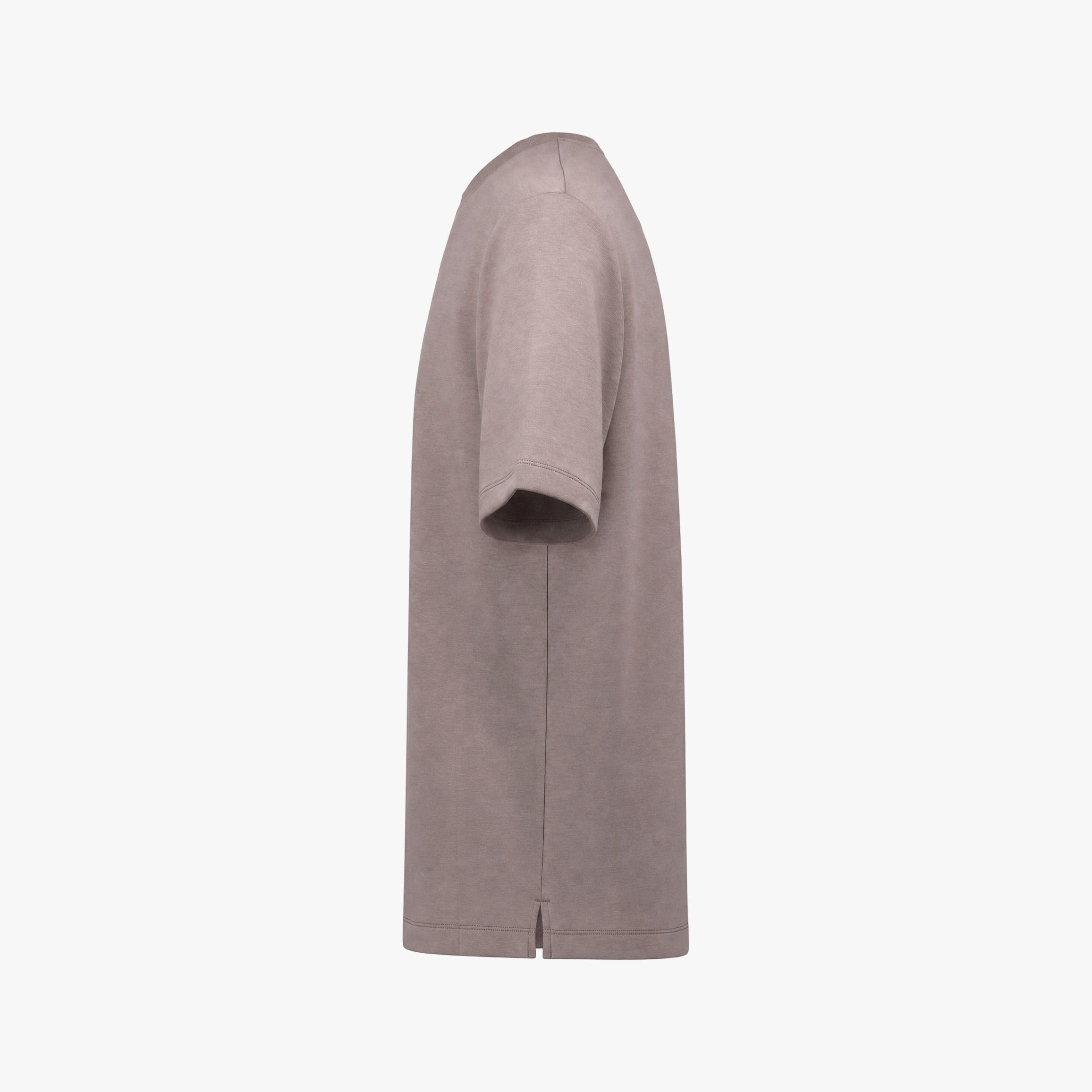 Zijaanzicht van een taupekleurige Bartlett Dress T-shirt top